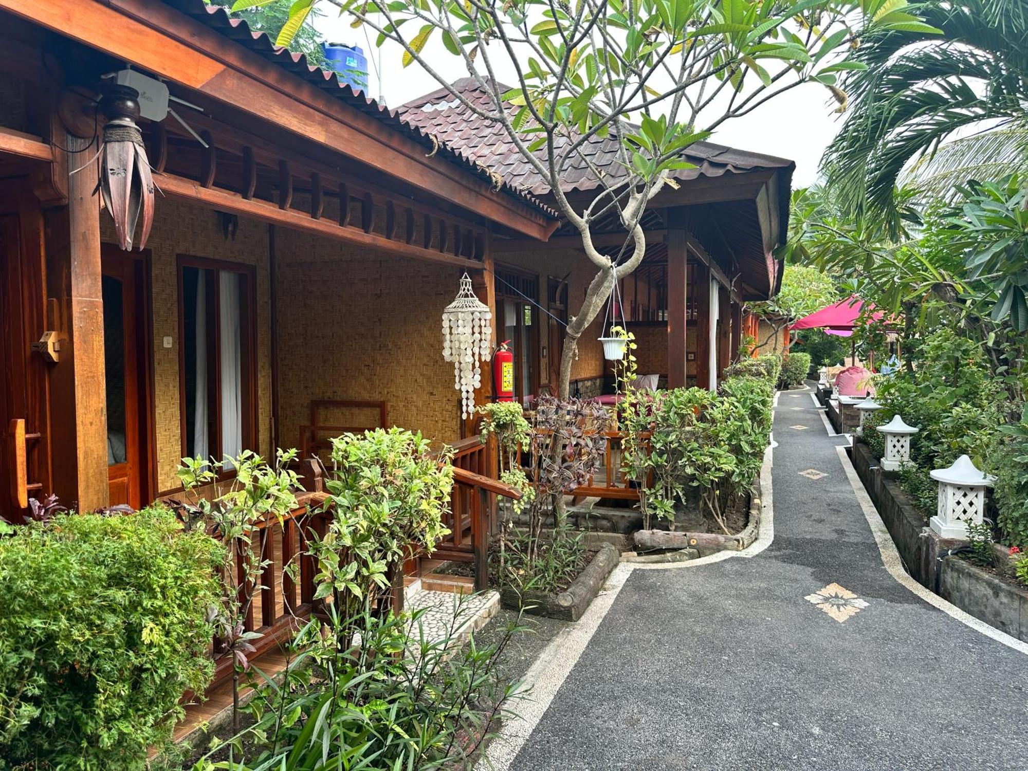 Sunny Rose Bungalows Gili Air - Adults Only Exterior foto