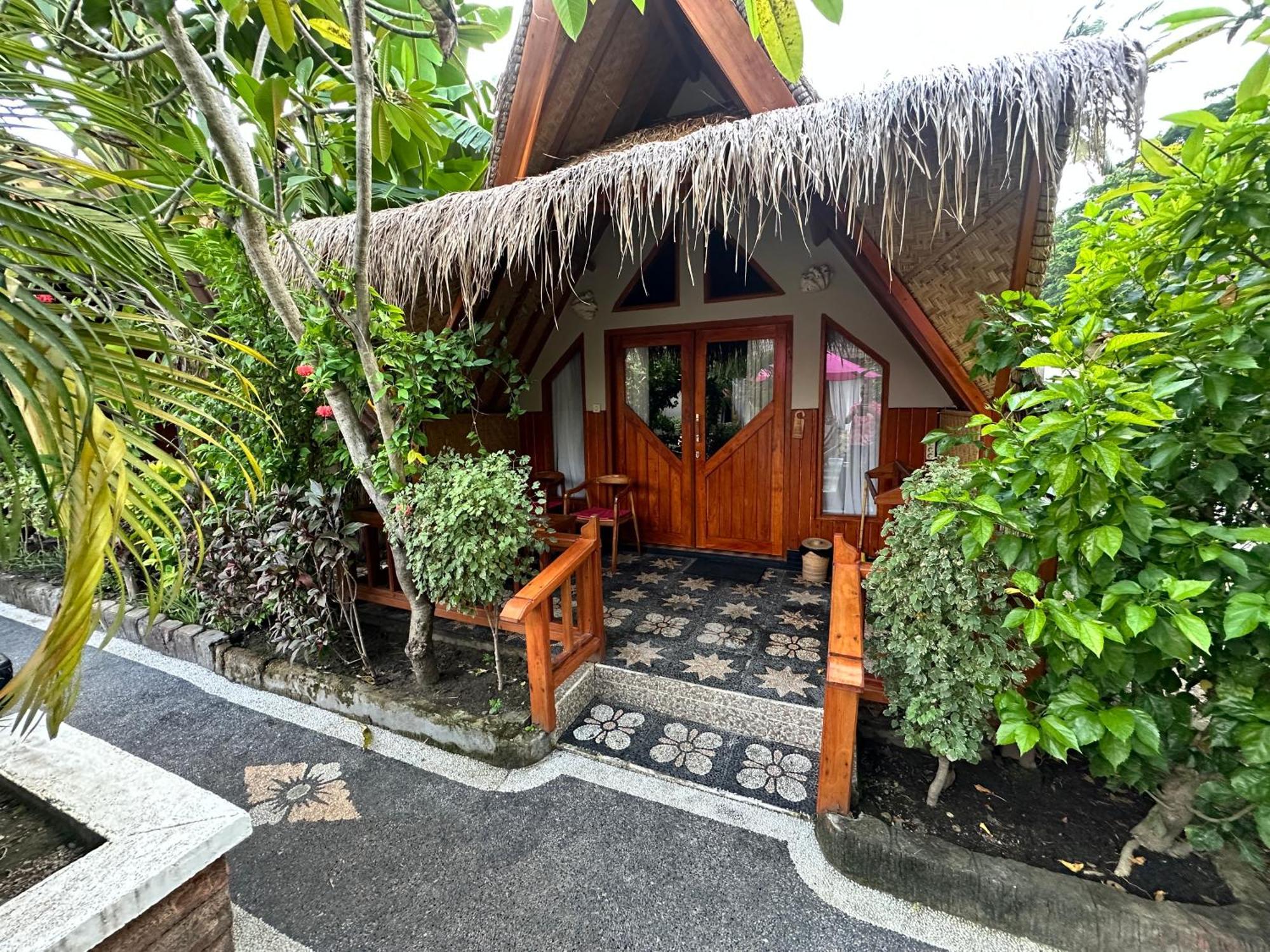 Sunny Rose Bungalows Gili Air - Adults Only Exterior foto
